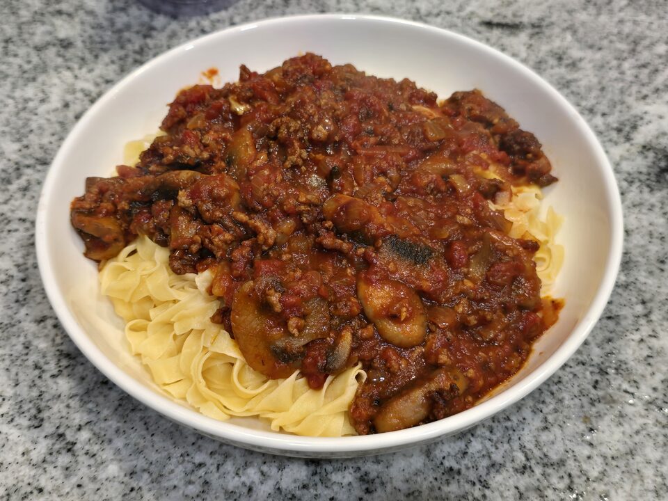 Fettuccine with Red Sauce